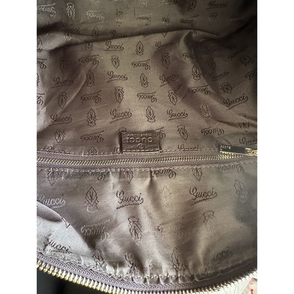 GUCCI  Babushka bag, Need Small Repair To Grommet, Some Slight Discolorations - Picture 16 of 16